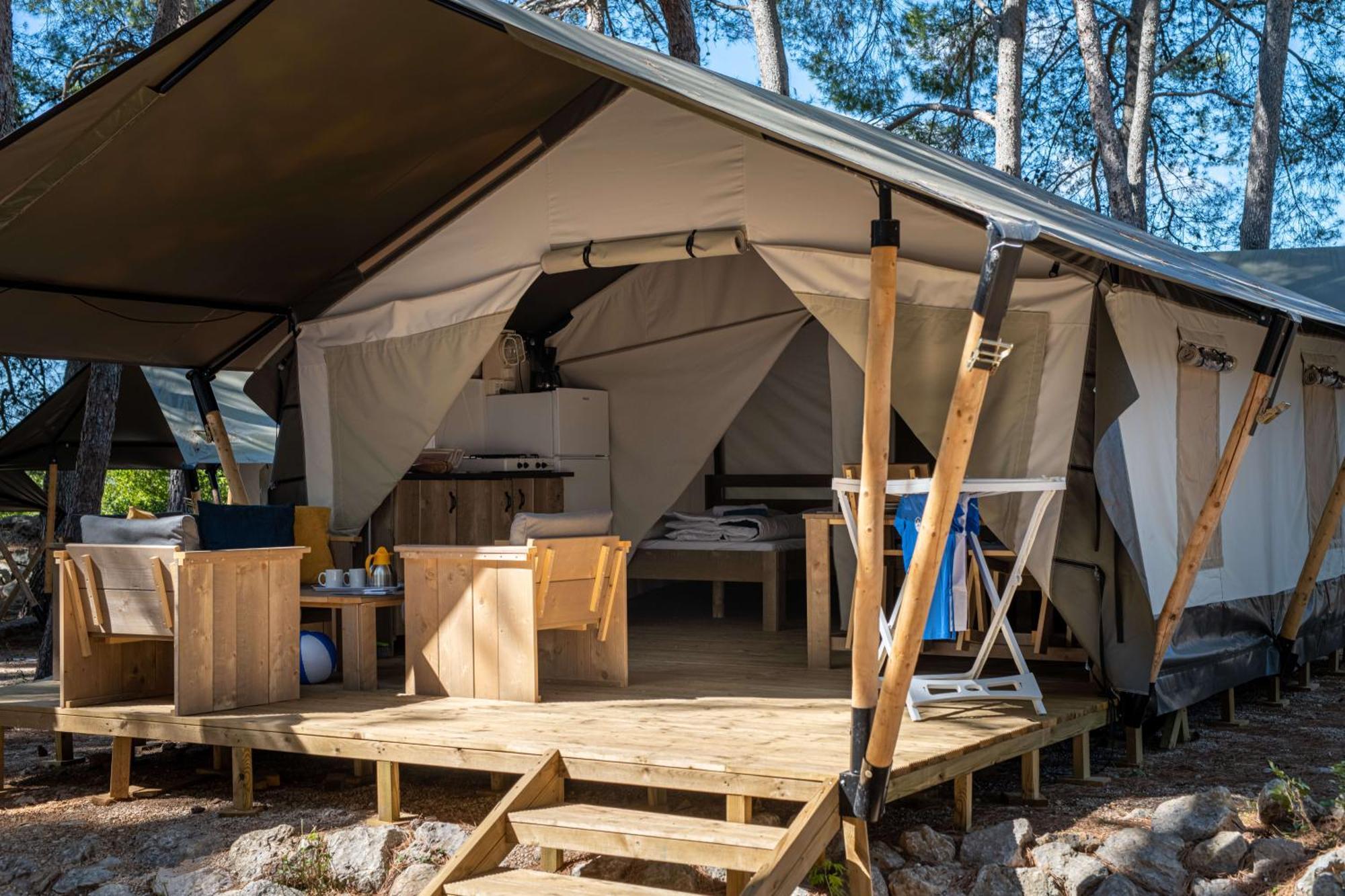 Easyatent Safari Tent Comfort Krk Krk Town Quarto foto