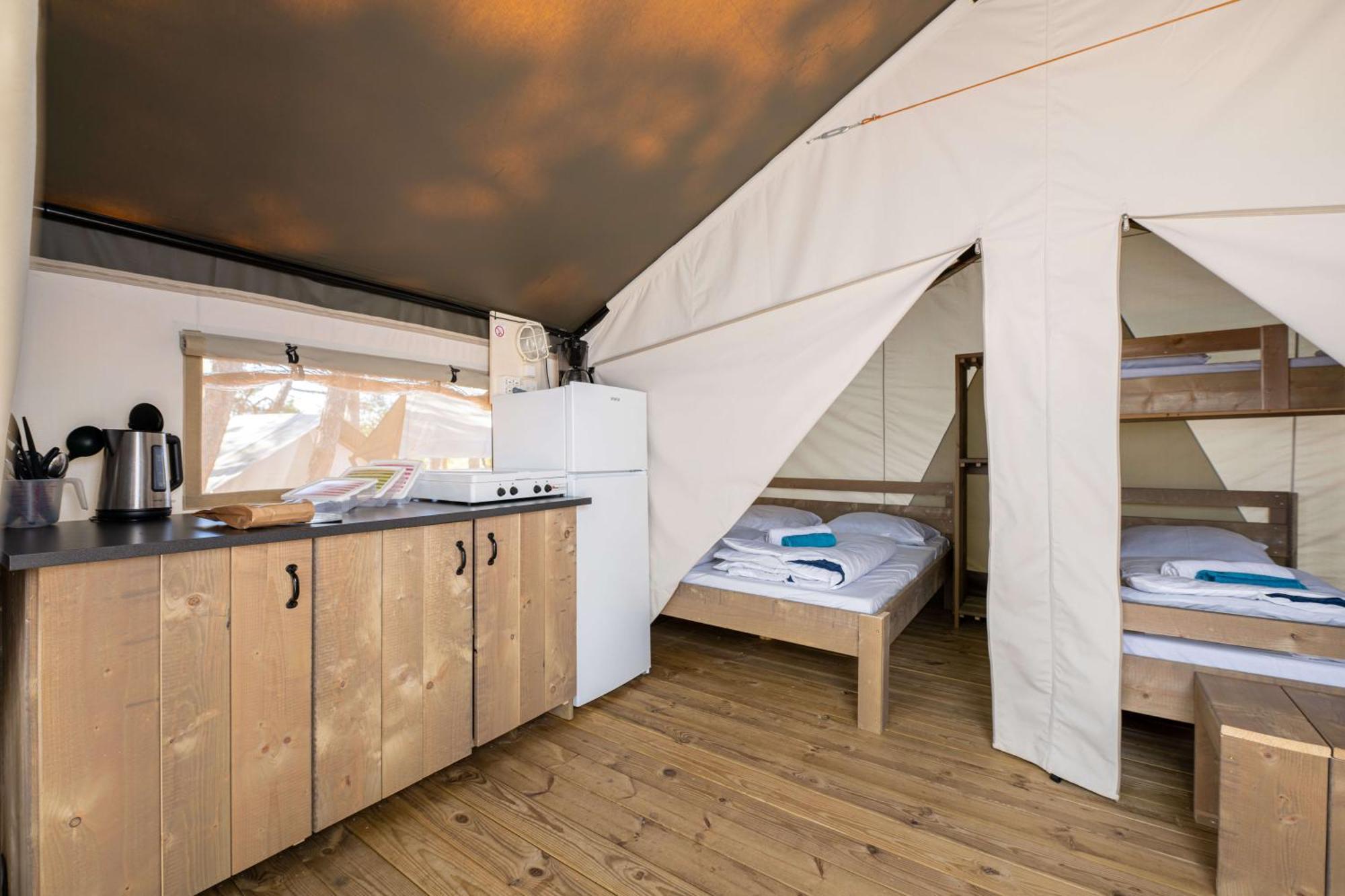 Easyatent Safari Tent Comfort Krk Krk Town Quarto foto