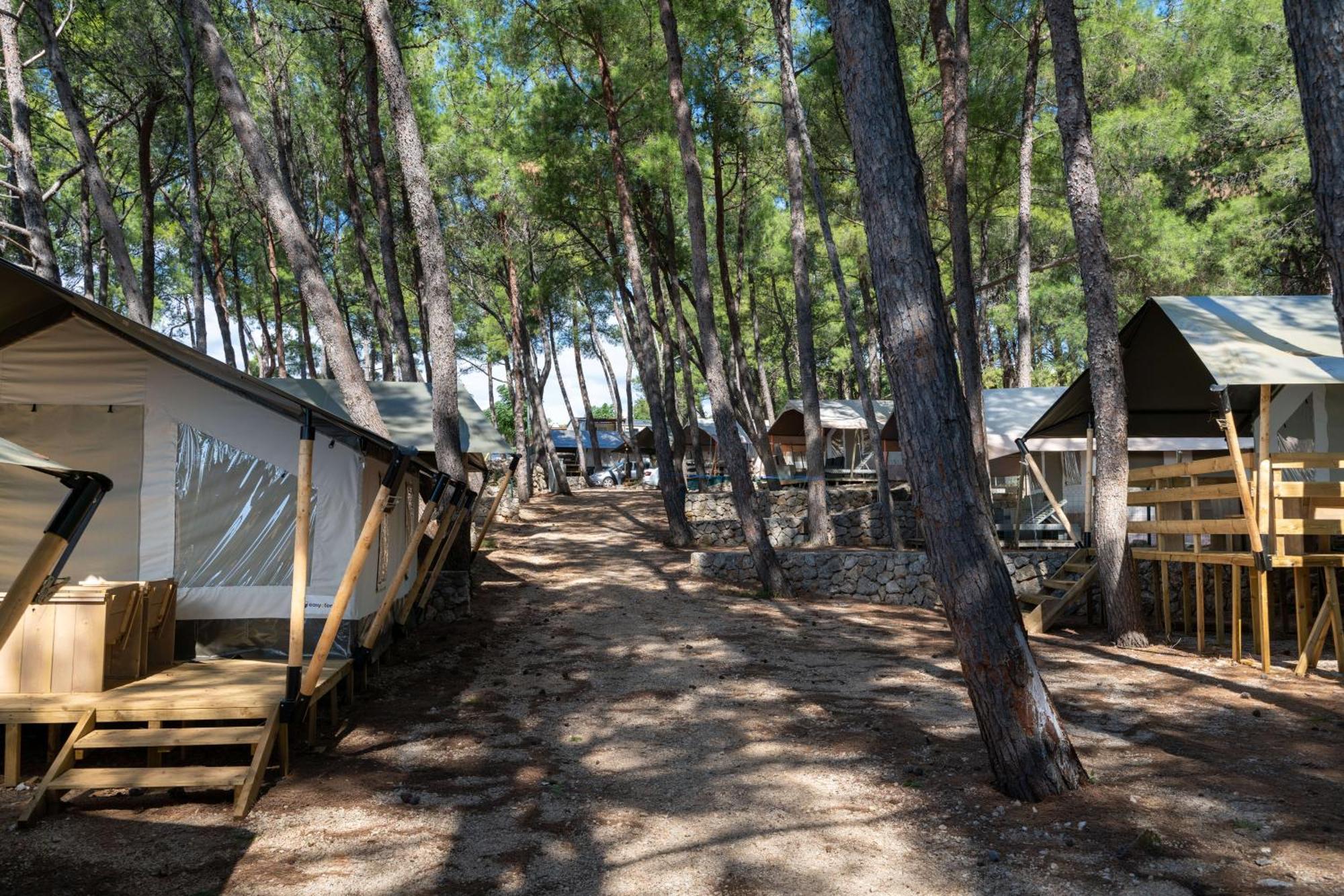 Easyatent Safari Tent Comfort Krk Krk Town Quarto foto